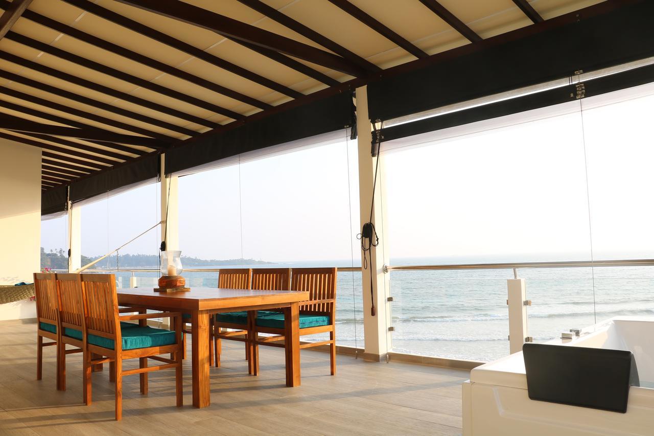 Twenty-Two Weligambay Hotel Weligama Buitenkant foto